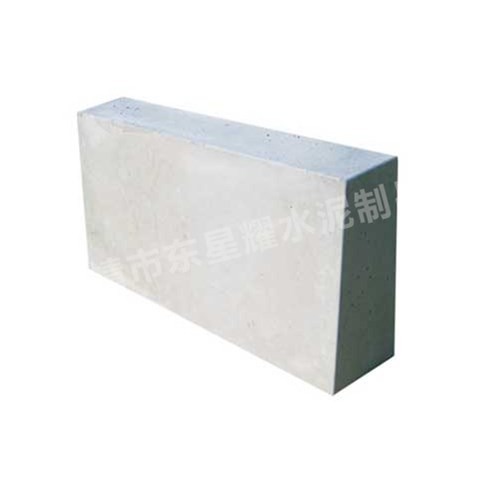 深色與淺色流水石在吸熱性上有何不同？選擇時(shí)需結(jié)合哪些環(huán)境因素綜合考量？